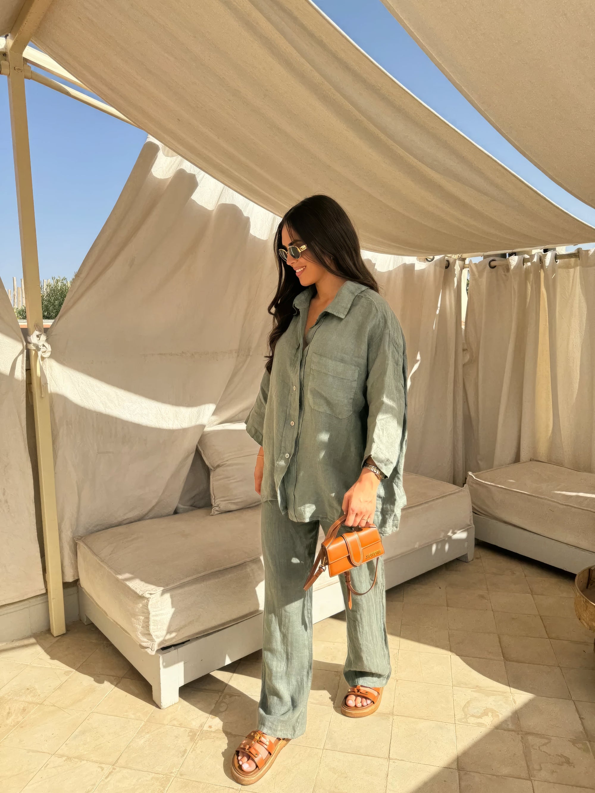 Lina's - Linen lounge set